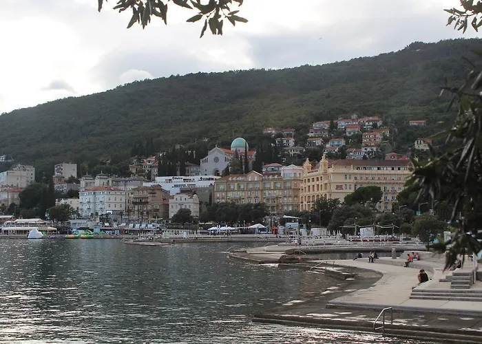 Lägenhet Zora Opatija